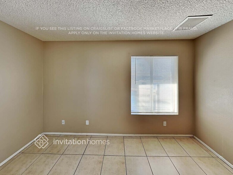 Building Photo - 4437 N 102nd Way