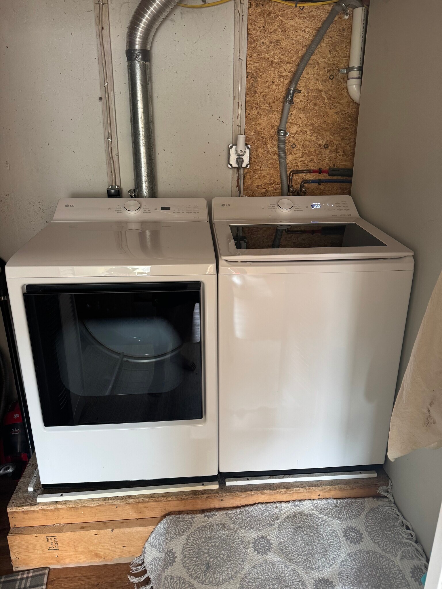 Building Photo - 6 Wood Sorrel Trl