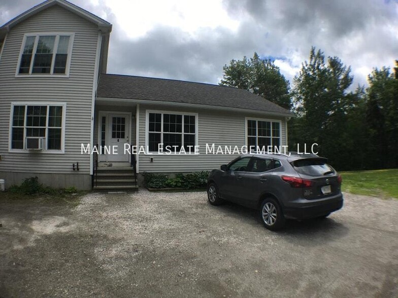 Building Photo - 706 Fuller Rd