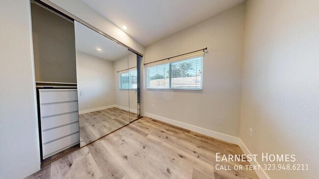 Building Photo - 7051 1/2 White Oak Avenue-