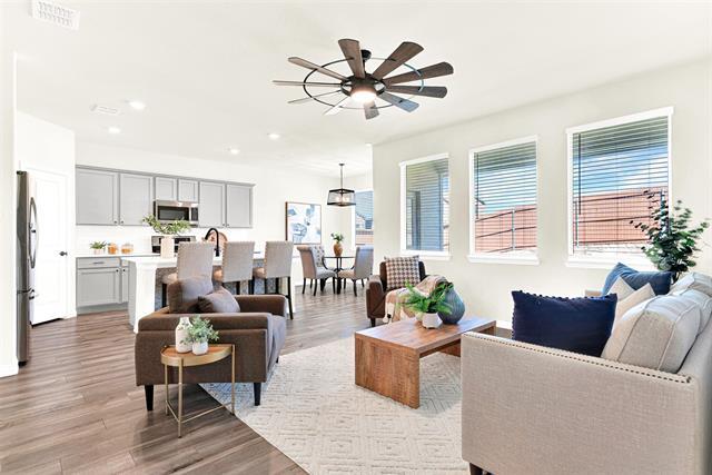 Building Photo - 3320 Brentwood Cv