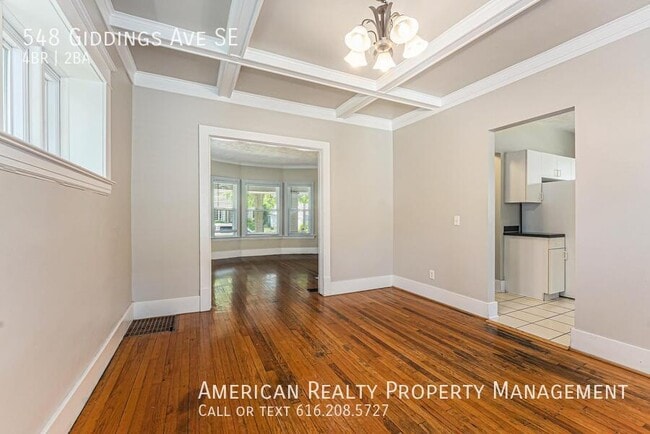 Building Photo - 548 Giddings Ave SE