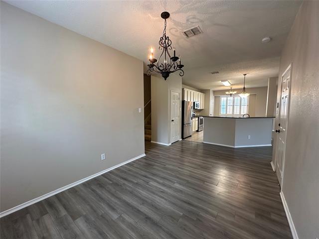 Building Photo - 7201 Lazy Meadow Ln