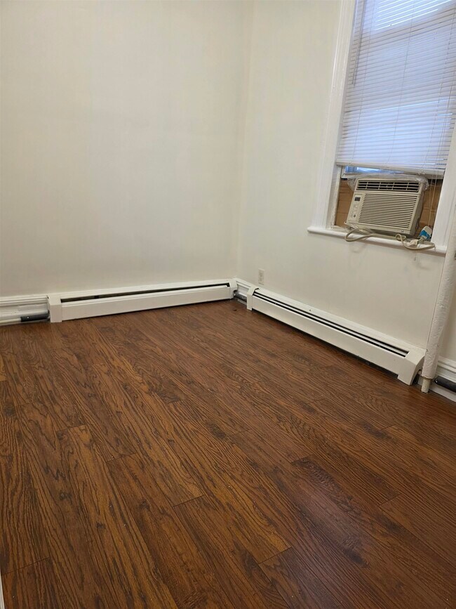 Building Photo - 426 Fairmount Ave