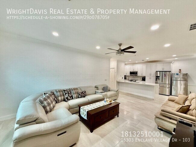 Building Photo - 16303 Enclave Village Dr