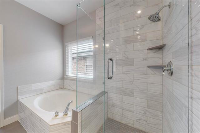 Building Photo - 3105 Cantura Dr