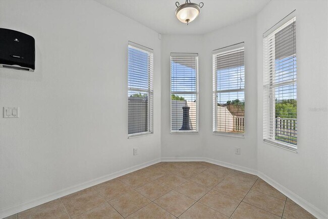 Building Photo - 12808 Hampton Hill Dr