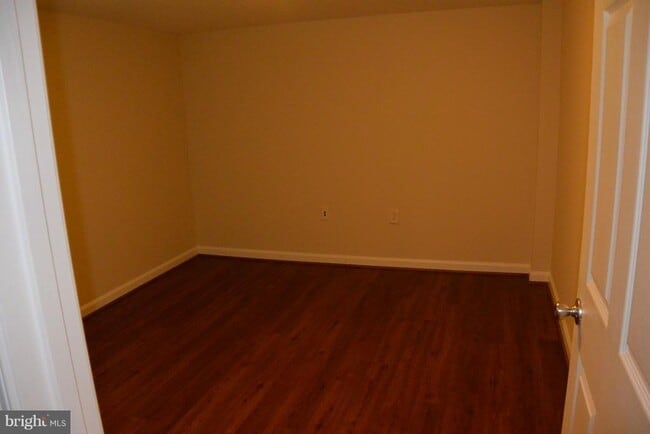 Building Photo - 3720 Terrace Dr