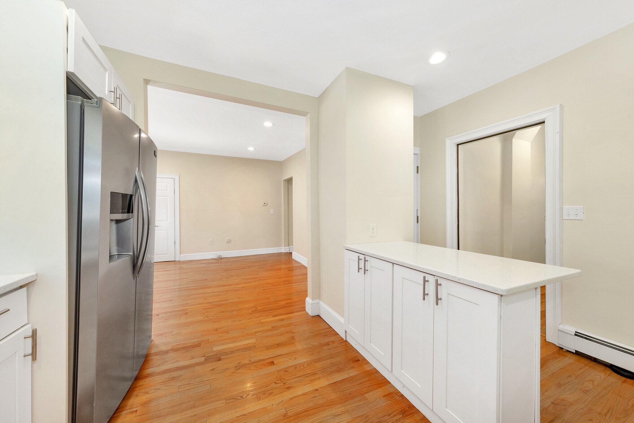 Building Photo - 9 Winter Hill Rd