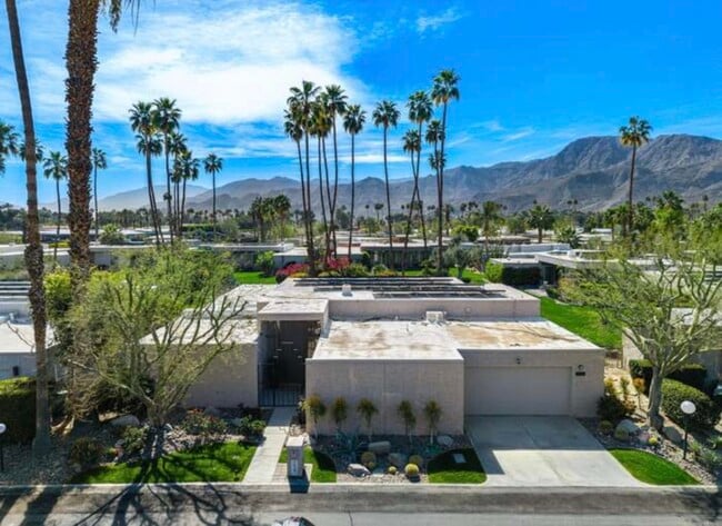 Building Photo - 1408 Tamarisk W St