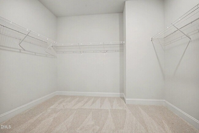 Building Photo - 321 Golden Trace Dr