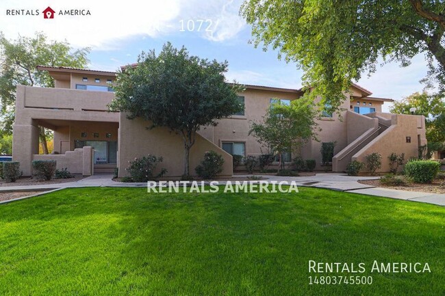 Building Photo - Beautiful 2 Bedroom Condo In Mirage Park R...