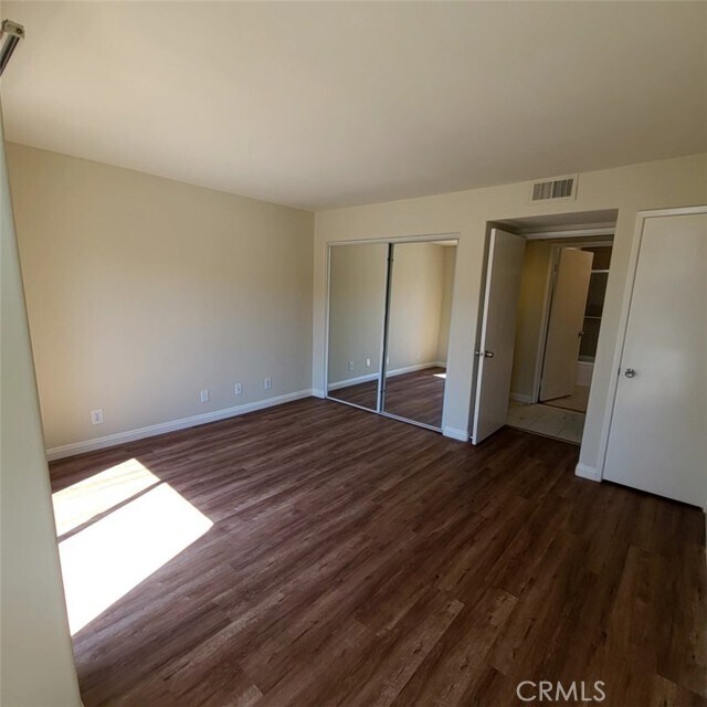 Building Photo - 5060 Kester Ave