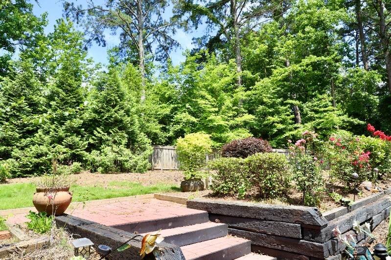 Building Photo - 11395 Vedrines Dr