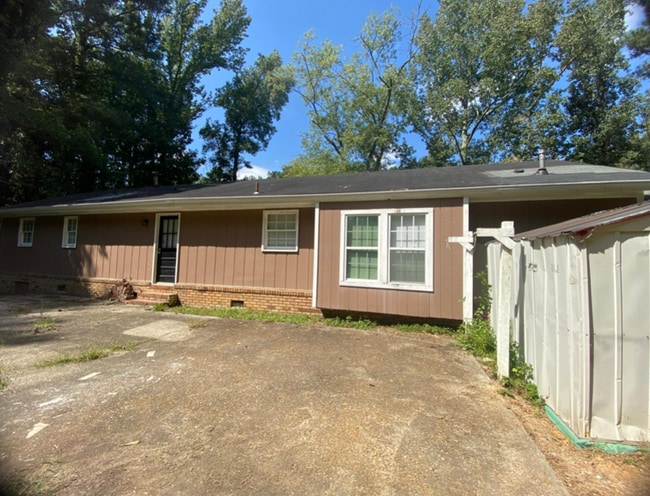 Building Photo - 1438 S Burnt Hickory Rd