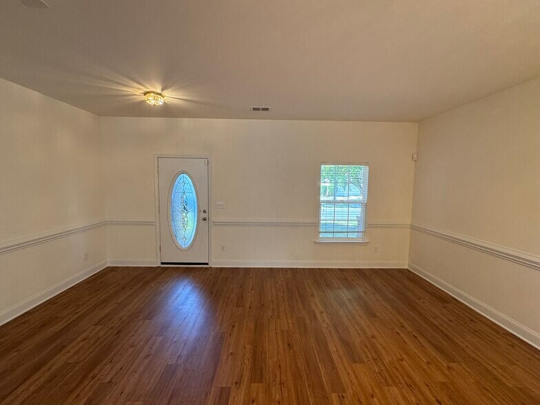 Building Photo - 6622 Latherton Ln