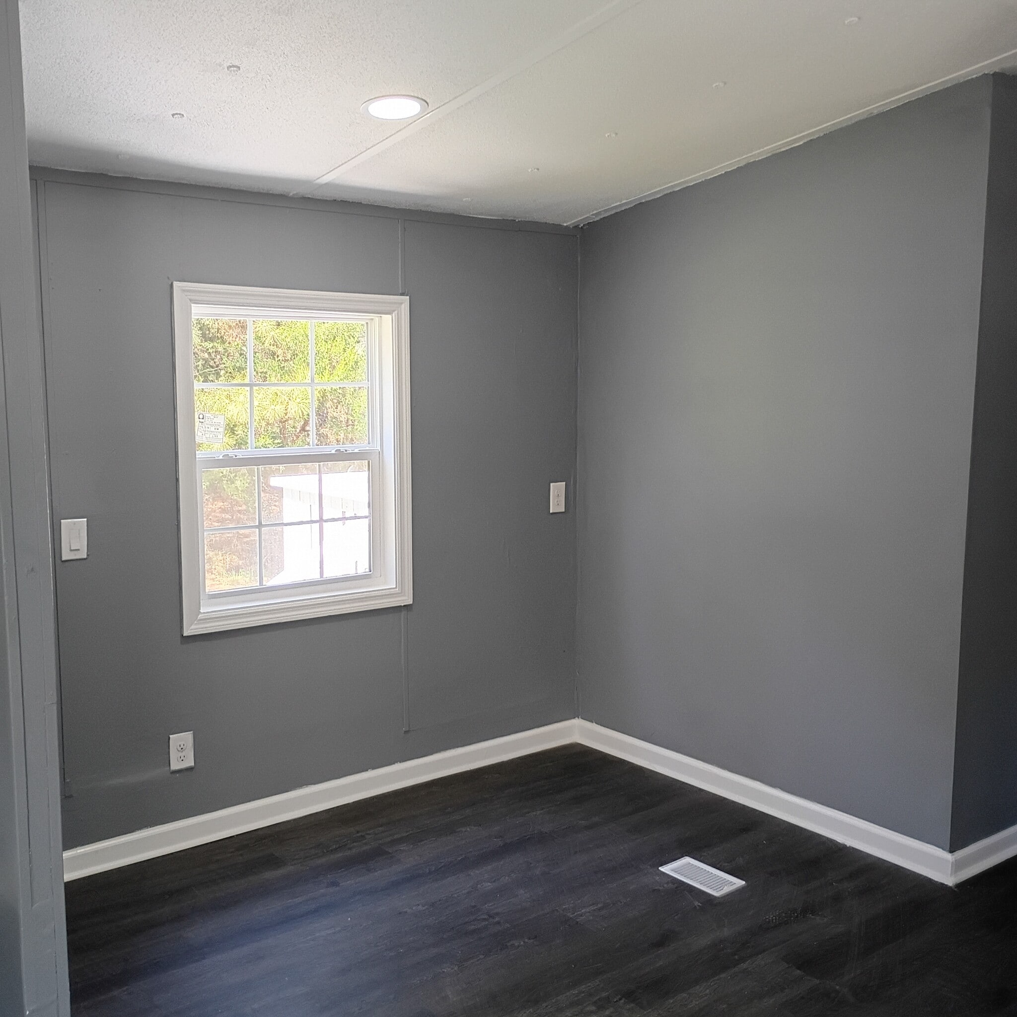 Building Photo - 115 Turkey Creek Rd