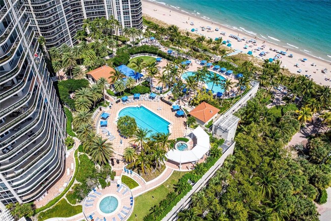 Building Photo - 3100 N Ocean Blvd