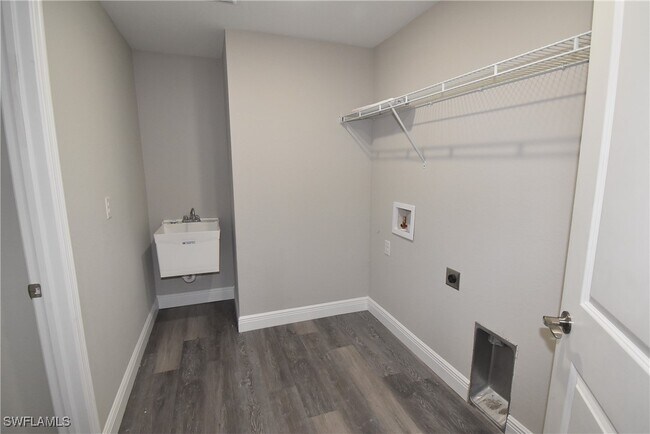 Building Photo - 2278 Brewster Rd