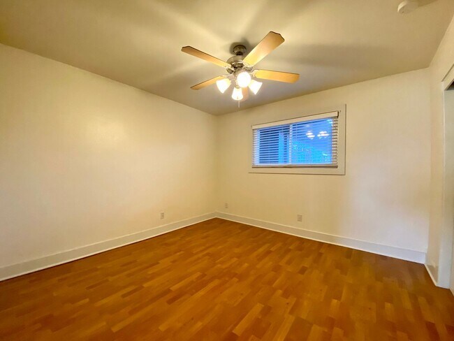 Building Photo - 3815 Guadalupe St