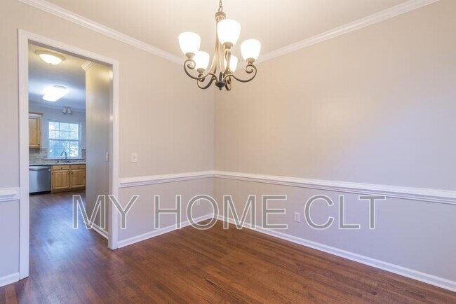 Building Photo - 12417 Ivey Creek Dr