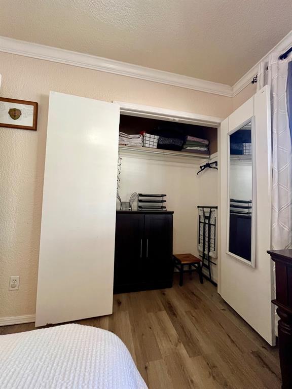 Building Photo - 3200 W Britton Rd