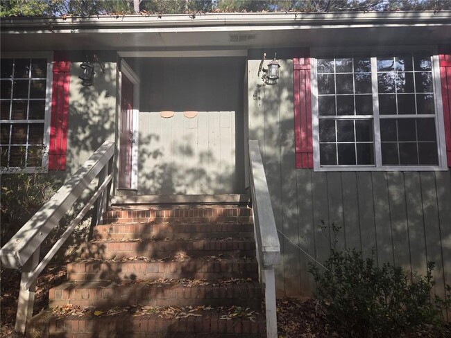 Primary Photo - 4751 Valley Dale Dr SW