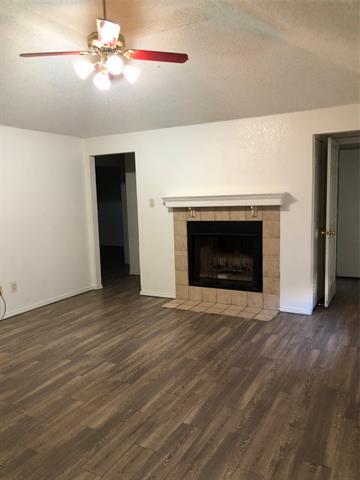 Building Photo - 901 Park Pl Blvd