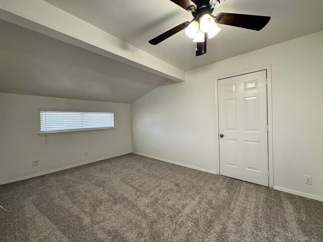 Building Photo - Charming Home for Rent