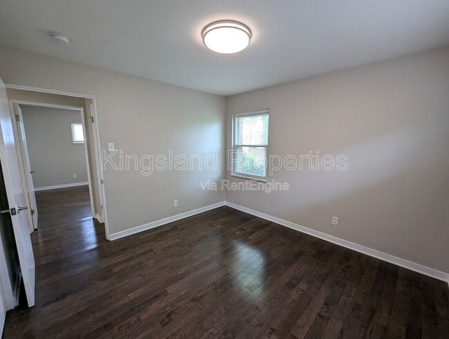 Building Photo - 1146 Swarthmore Ln