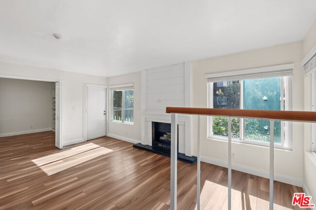 Building Photo - 4800 Maytime Ln