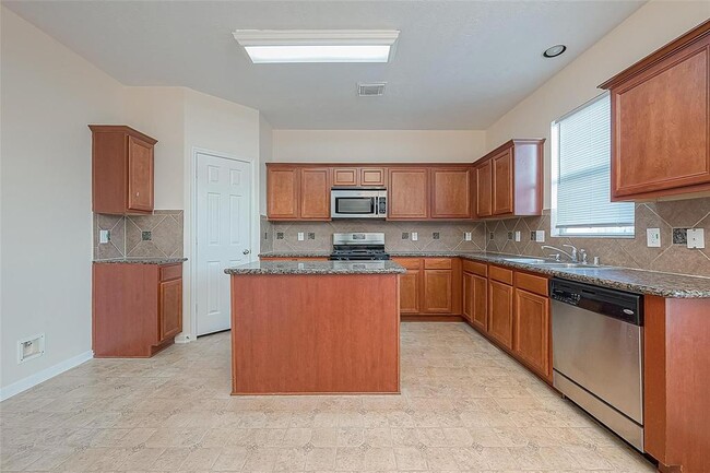 Building Photo - 25119 Florina Ranch Dr