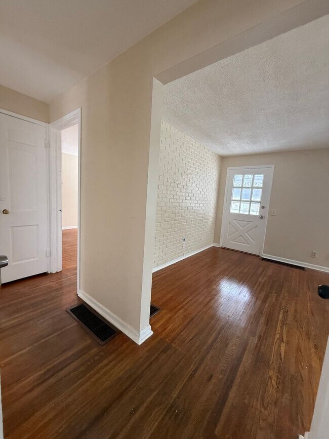 Building Photo - CALL TODAY TO RENT YOUR HOME SWEET HOME !!!