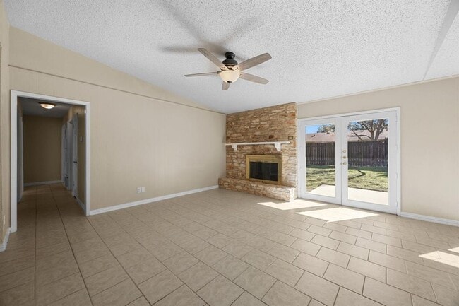 Building Photo - 6509 Krollton Dr