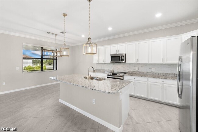 Building Photo - 11884 Arbor Trace Dr