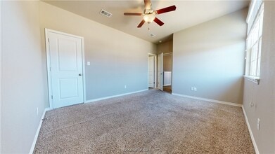 Building Photo - 3519 Summerway Dr