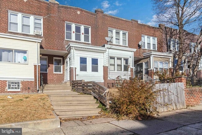 Building Photo - 1929 W Sparks St