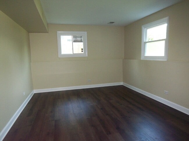 Building Photo - 3835 Winston Dr