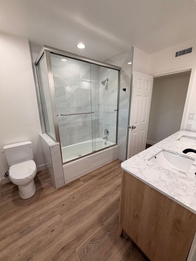 Building Photo - Beautiful 4 Bedroom Cypress House For Rent-Completely Remodeled!