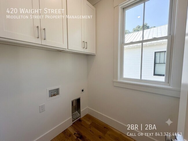Building Photo - 420 Waight St