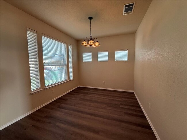 Building Photo - 1529 Tonia Loop