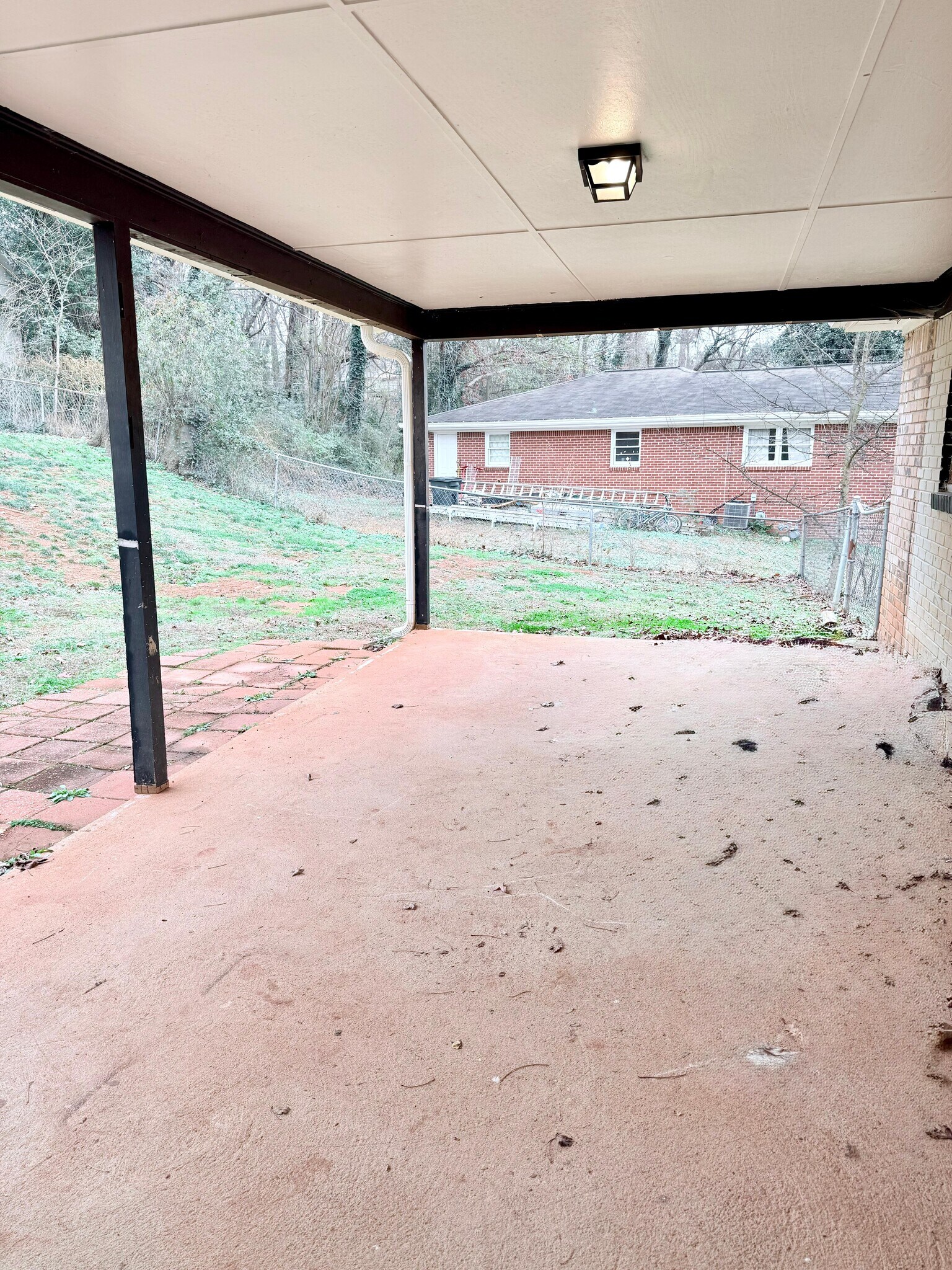 Building Photo - 3553 Pine Needle Dr SW