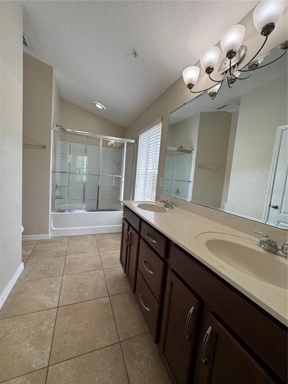 Building Photo - 10716 Dawson Lily Way