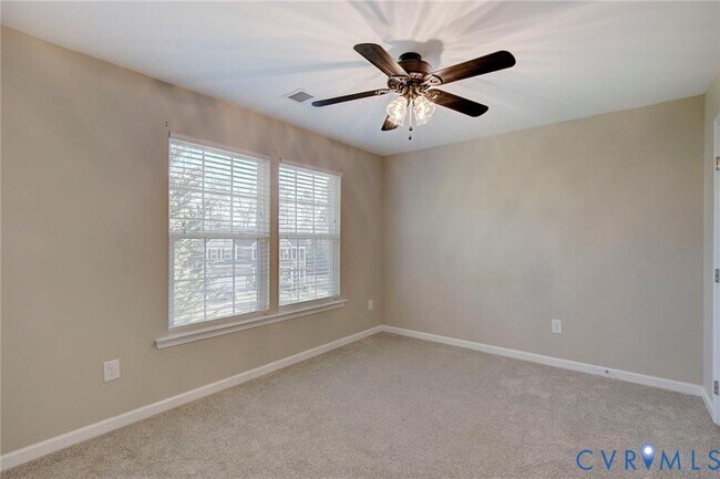 Building Photo - 5436 Burlington Ct