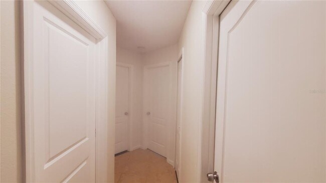 Building Photo - 2308 Lily Pad Ln
