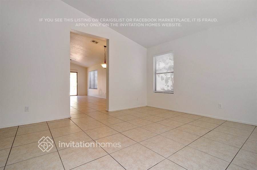 Building Photo - 8560 W Hatcher Rd