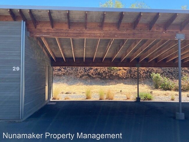 Building Photo - 2 br, 2.5 bath House - 29 Mosier Creek Pl