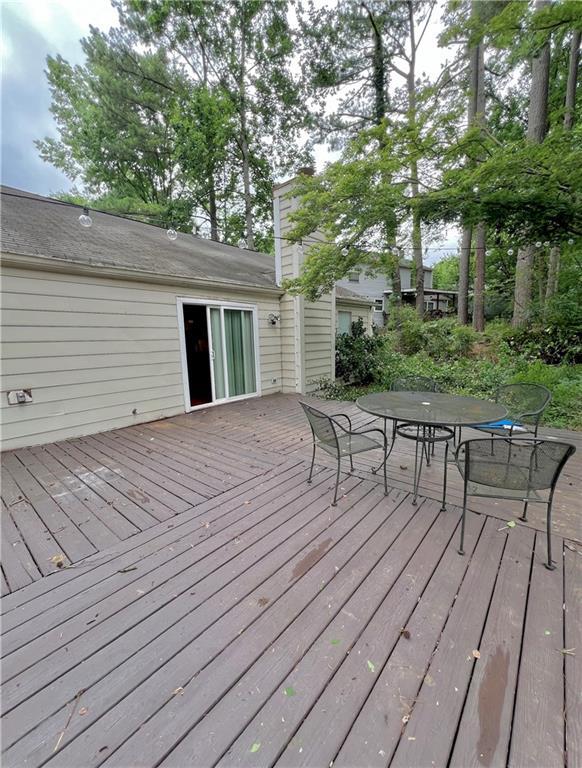 Building Photo - 1295 Taylor Oaks Dr