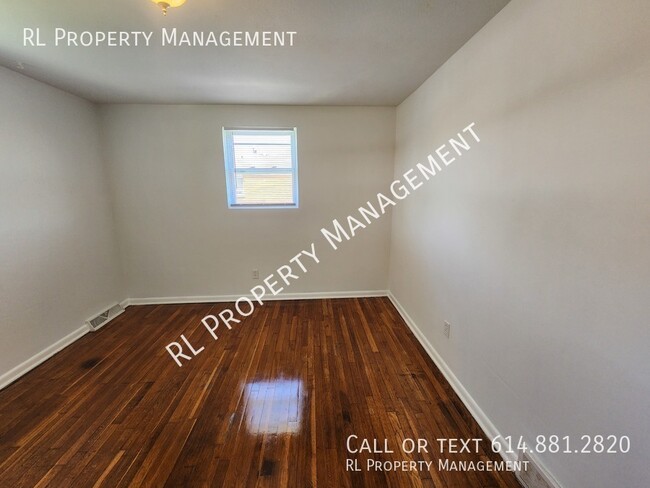 Building Photo - 1941 Holburn Ave