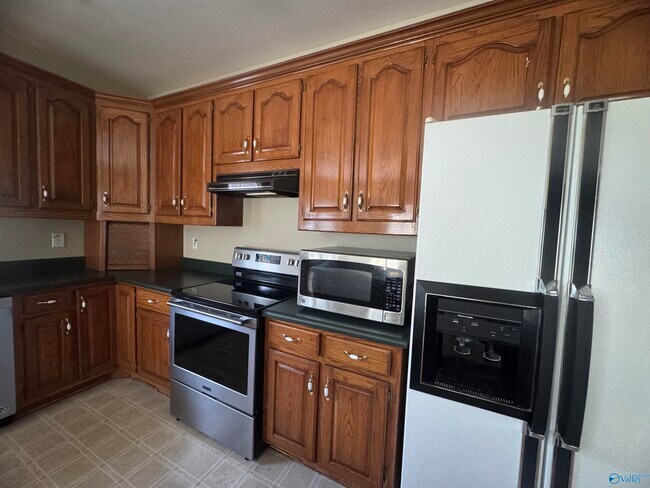 Building Photo - 109 Simmons Dr